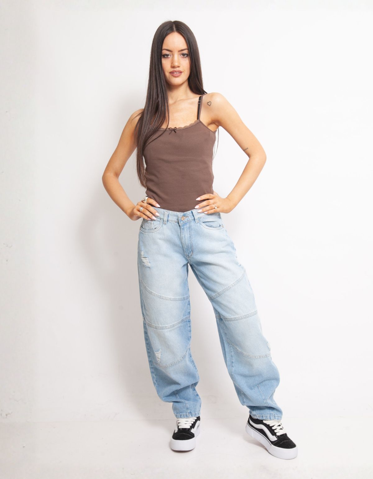 1 ART 770 BAGGY CELESTE ROTURA CON RECORTES