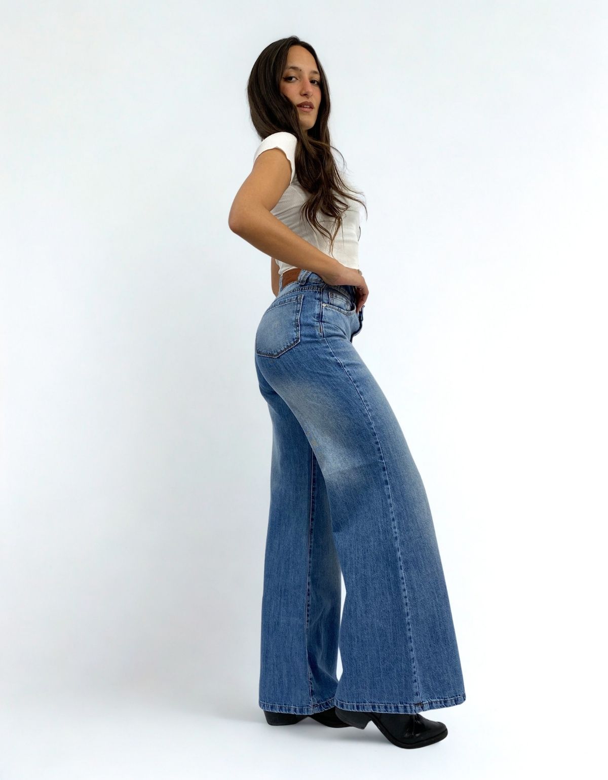 ART 777 WIDE LEG STONNE LOCALIZADO