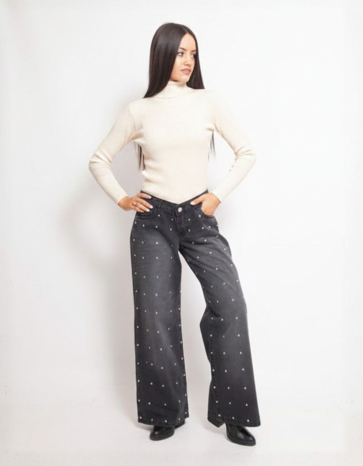 ART 769 WIDE LEG GRIS CON TACHAS