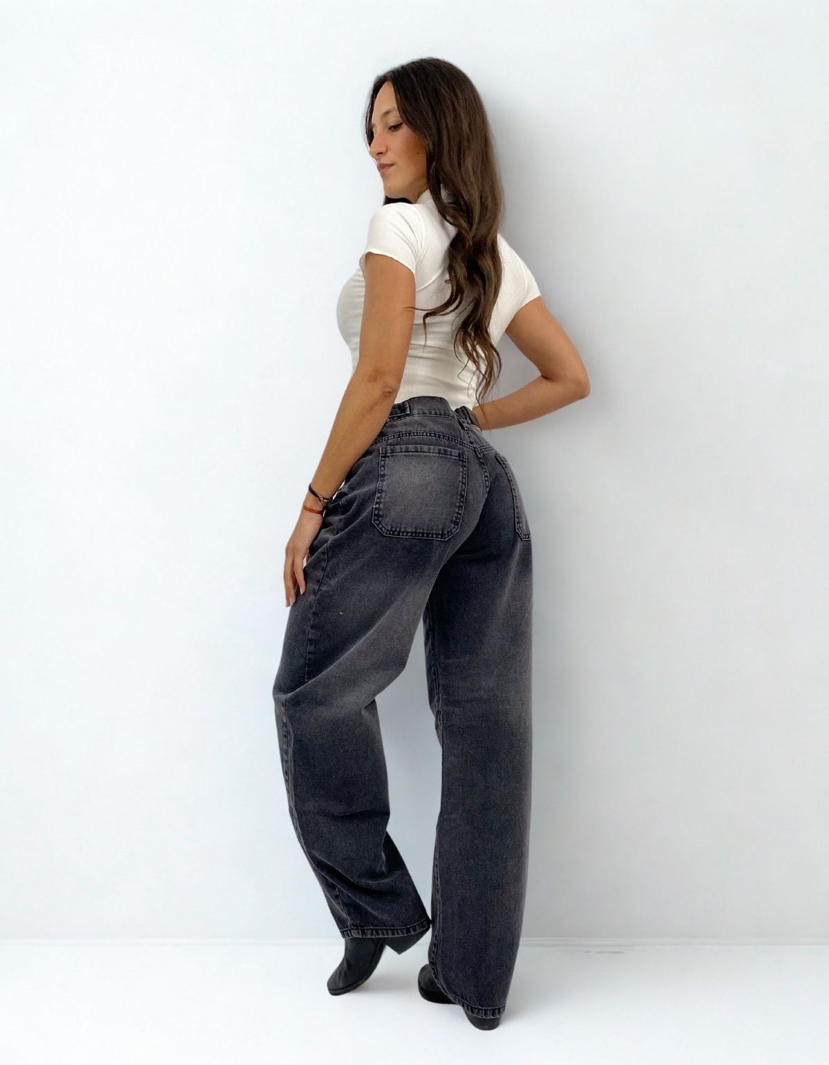 ART 773 BAGGY NEGRO CON REGULADOR LATERAL
