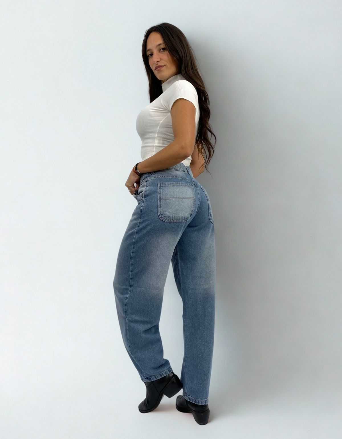 ART 775 BAGGY SKATER CELESTE GRIS LOCALIZADO