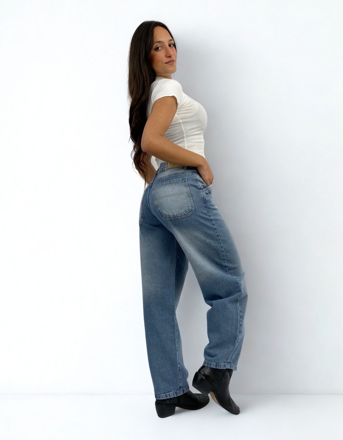 ART 775 BAGGY SKATER CELESTE GRIS LOCALIZADO
