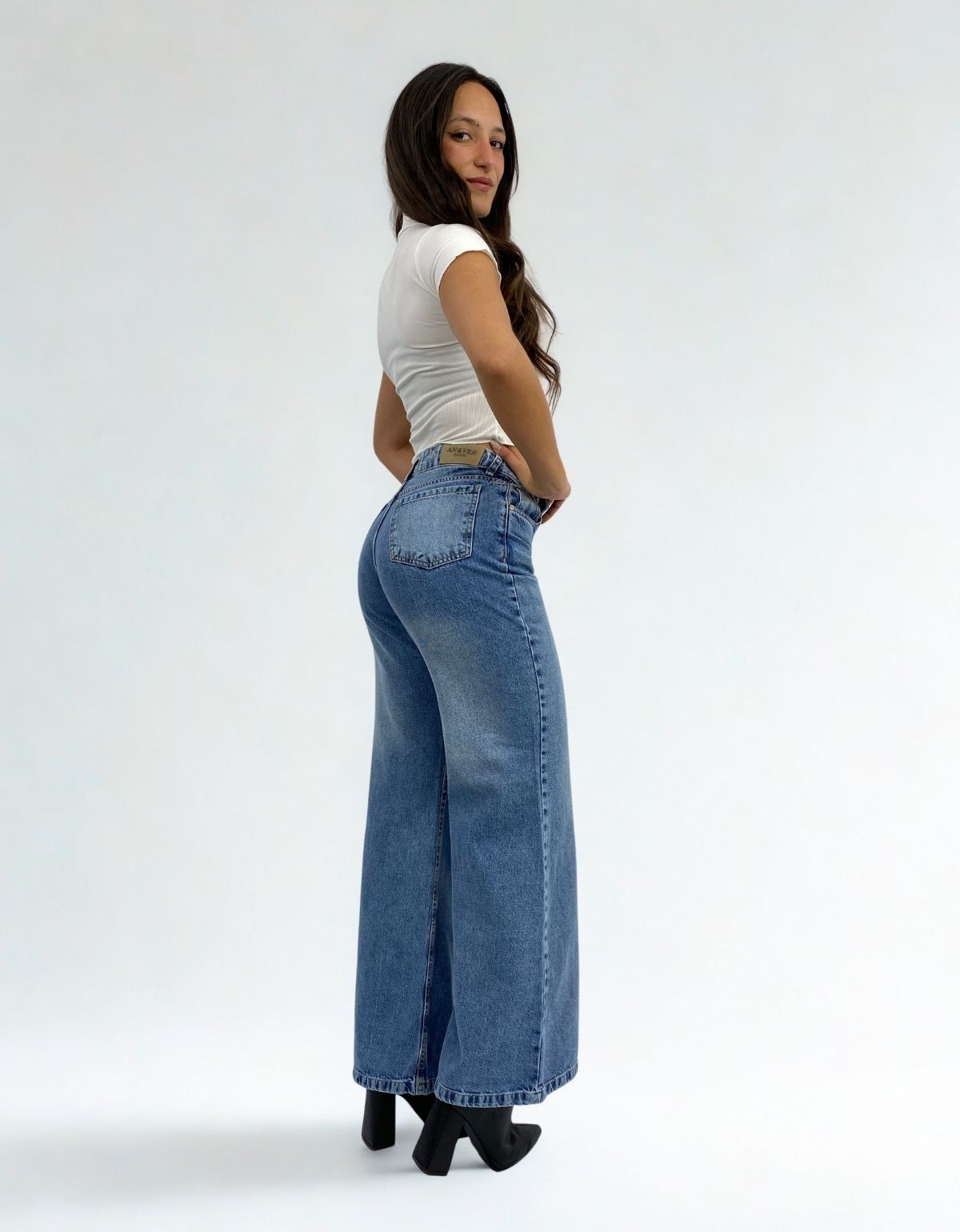 ART 779 WIDE LEG CELESTE NEVADO / CINTO