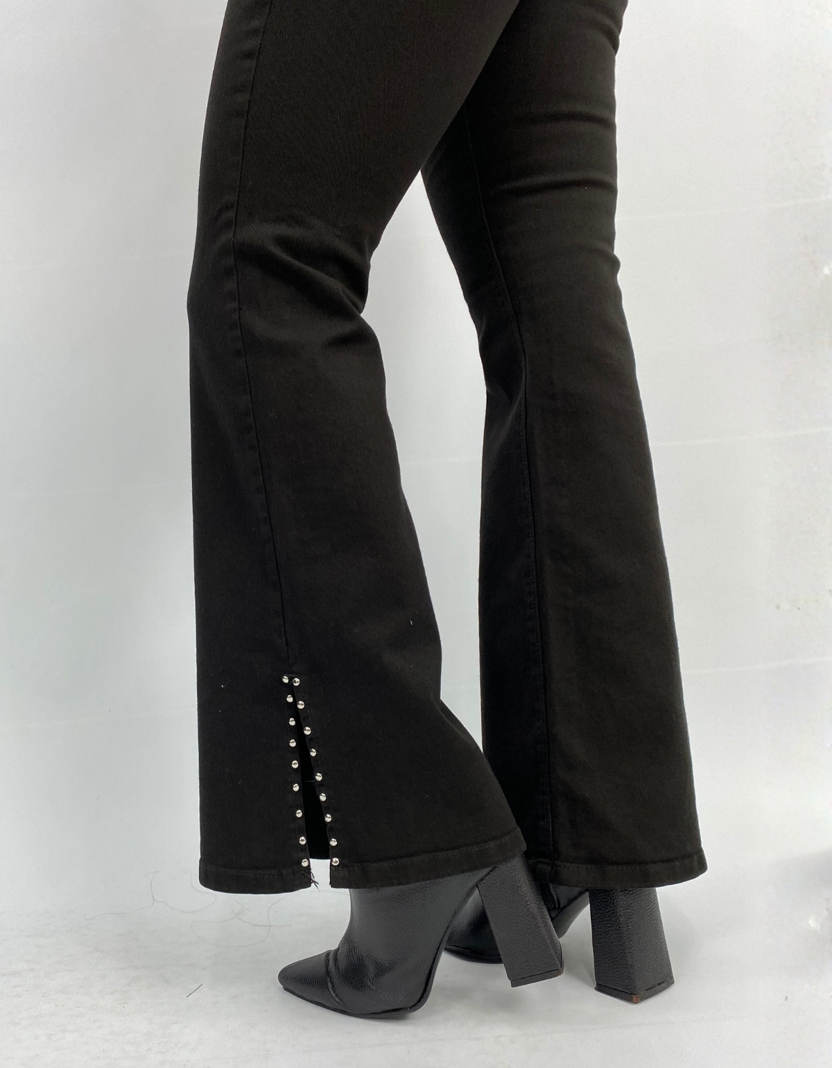 ART 786 OXFORD NEGRO / STRASS EN BOTA